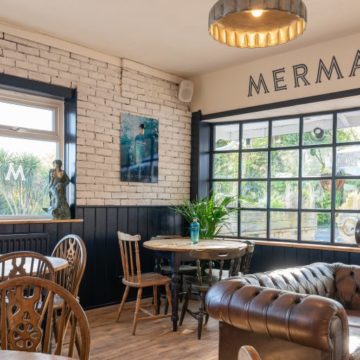 Mermaid Gin Isle Of Wight Distillery Supports Surfers Against Sewage 2 1024x512