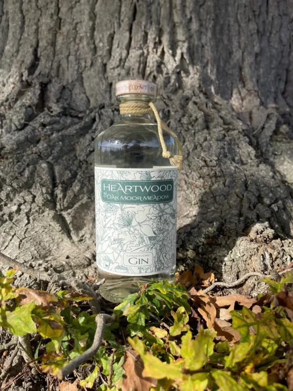 Heartwood Of Oak Moor Meadow Gin